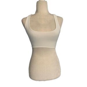 pretty little thing Solid White Round Neck Crop Tank Top 2 Xs